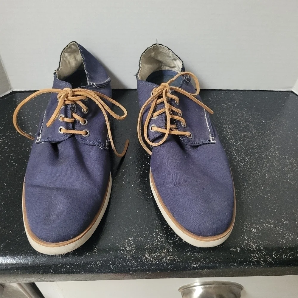 Sperry Topsider Blue Oxford Lace Up Shoes